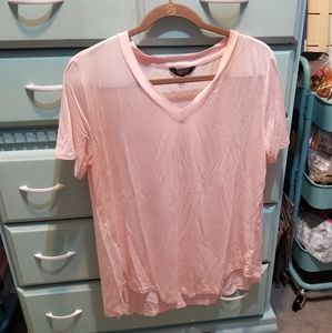 Amaryllis size medium powder pink tshirt